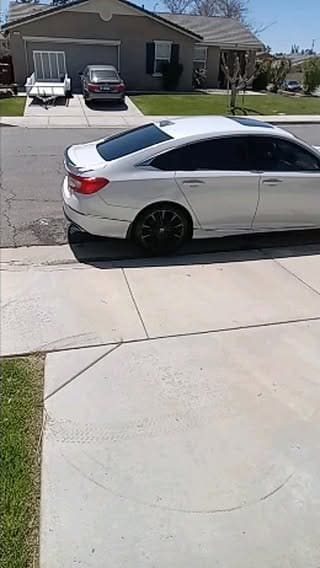 Video by @unalike_detailing on April 10, 2023.